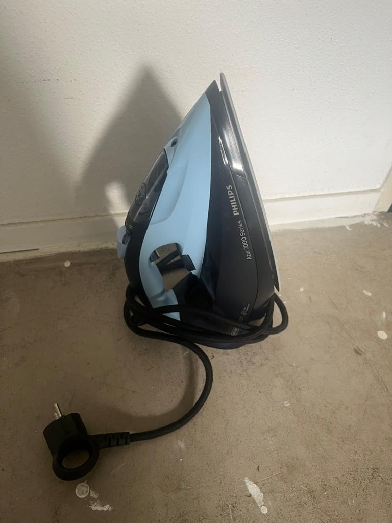Philips ijzer, Witgoed en Apparatuur, Strijkijzers en Strijkplanken, Ophalen, Zo goed als nieuw, Strijkijzer met snoer