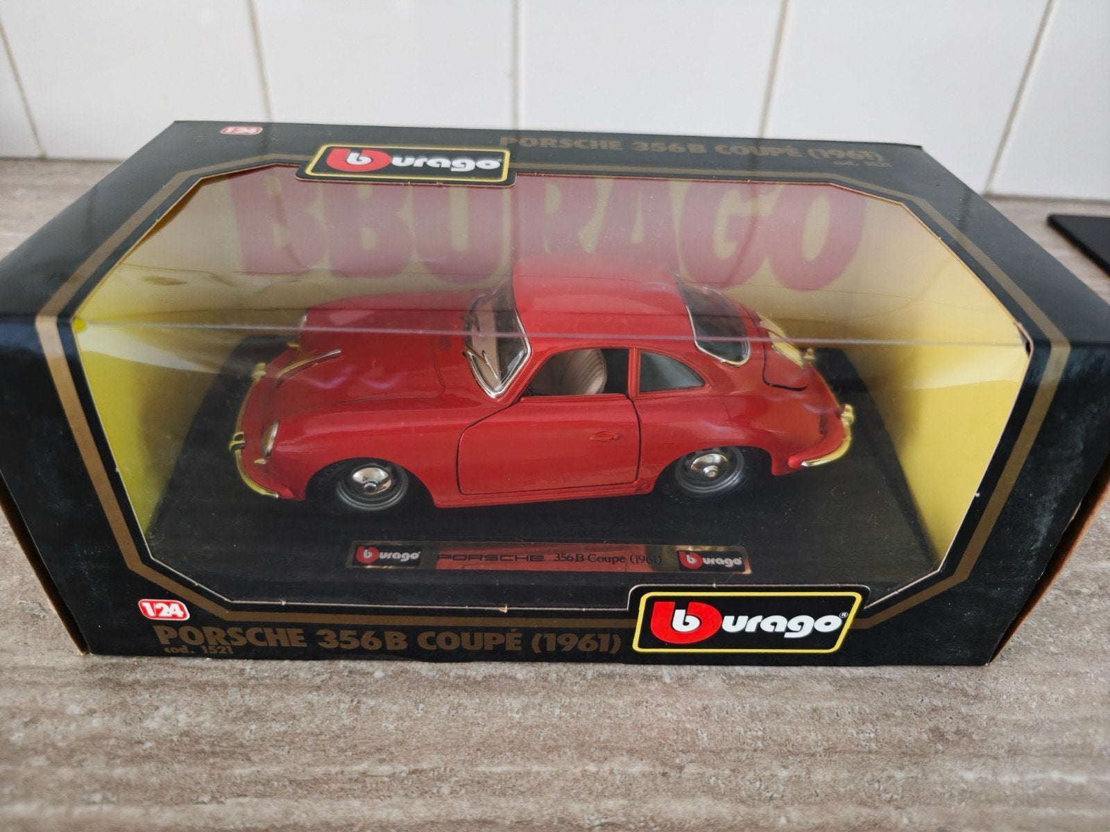 Porsche 356b coupe van Bburago, Ophalen, Zo goed als nieuw, Auto, Bburago