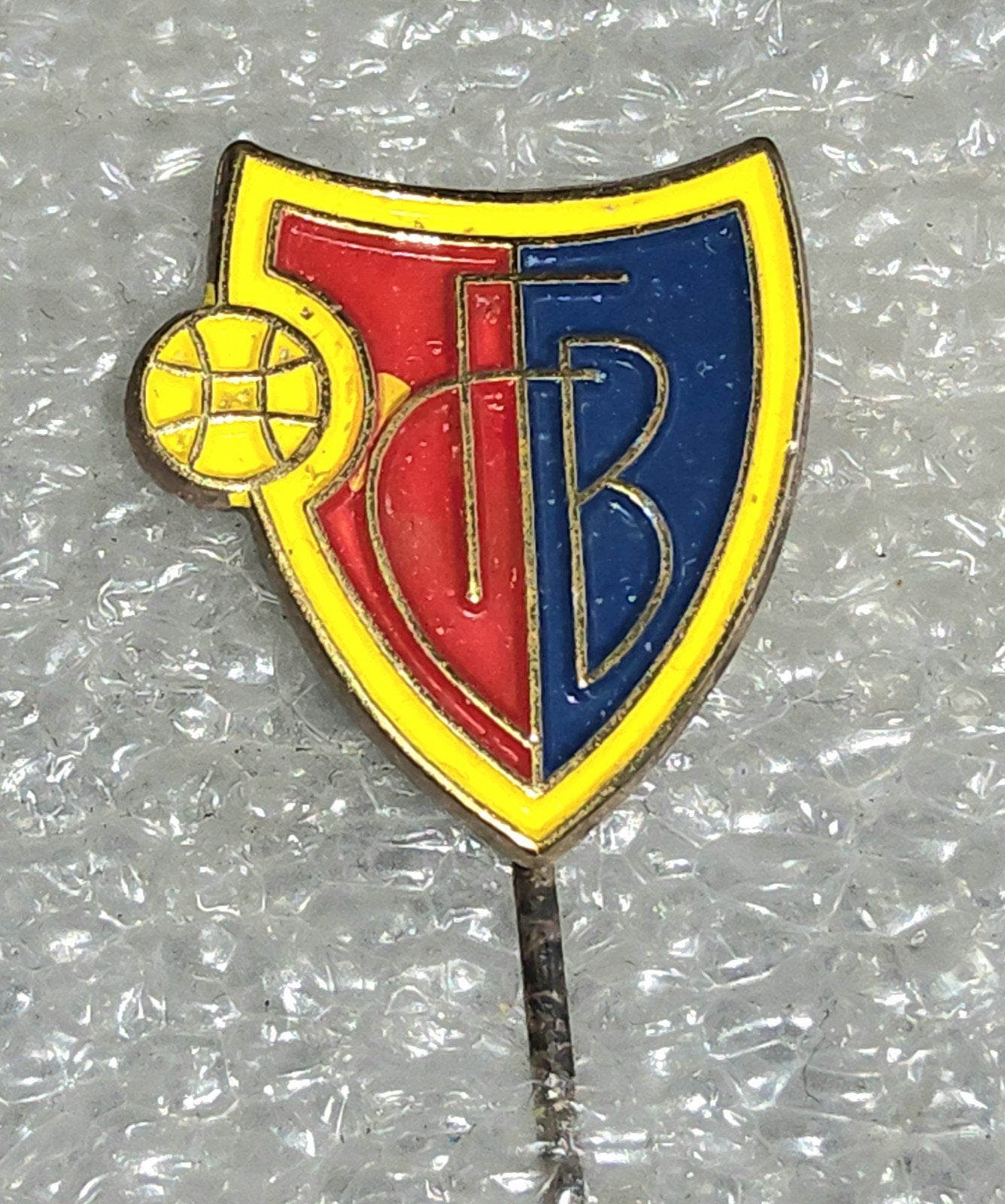 FC Basel Voetbalclub Speldje, Ophalen of Verzenden, Gebruikt, Overige onderwerpen, Speldje of Pin