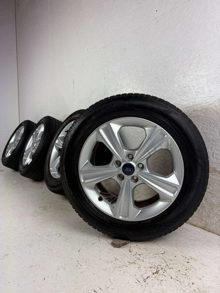 Originele Ford Focus C-Max Kuga velgen 17" 5x108 winterset, Auto-onderdelen, Banden en Velgen, Banden en Velgen, Winterbanden