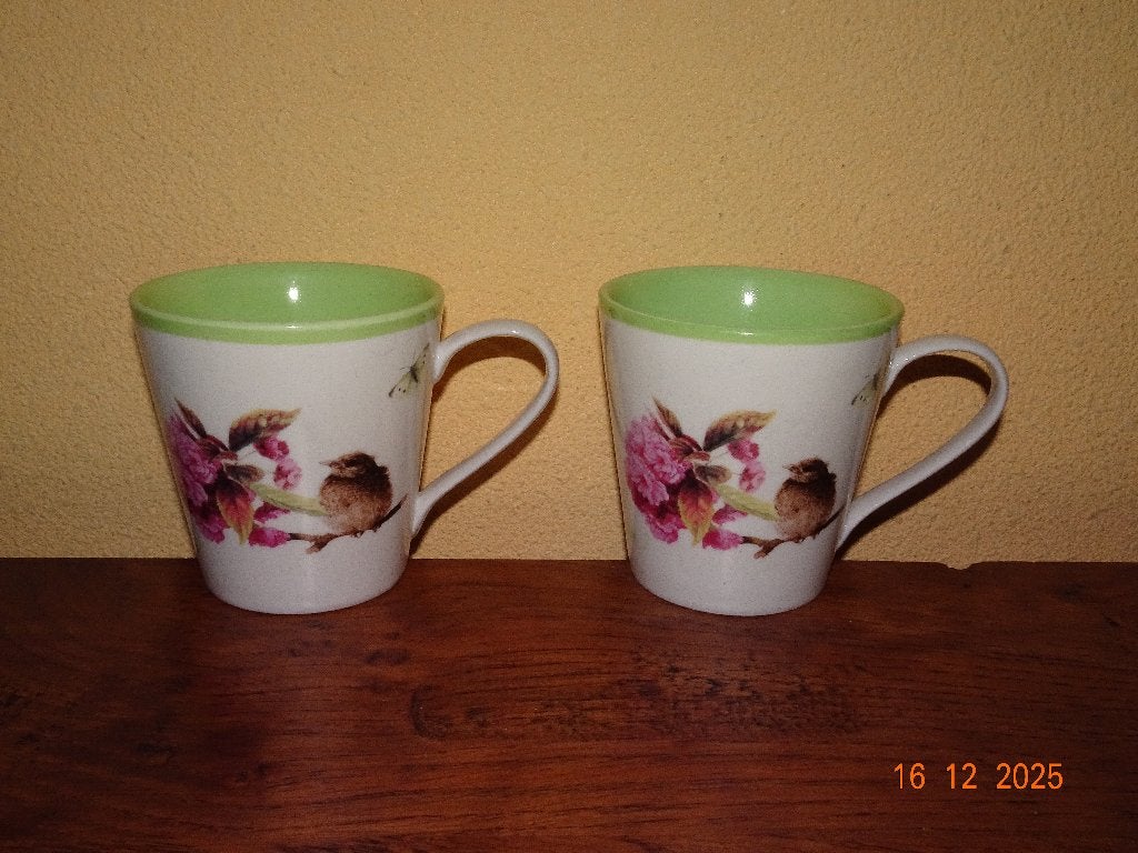 2 Marjolein Bastin 2005 Hallmark Senseo bekers, Huis en Inrichting, Keuken | Servies, Nieuw, Ophalen of Verzenden, Overige stijlen