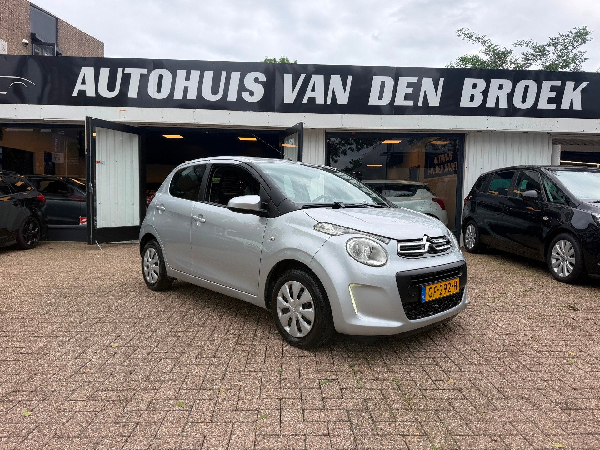 Citroen C1 1.0 e-VTi NL Auto|Nap|5Deurs|Airco|Led|Bluetooth|, Auto's, Voorwielaandrijving, Euro 5, Stof, Gebruikt