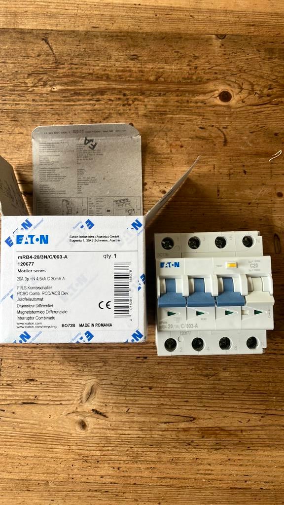 Aardlekautomaat eaton C20 amp 3p+N. 30mA, Ophalen of Verzenden, Nieuw, Overige typen