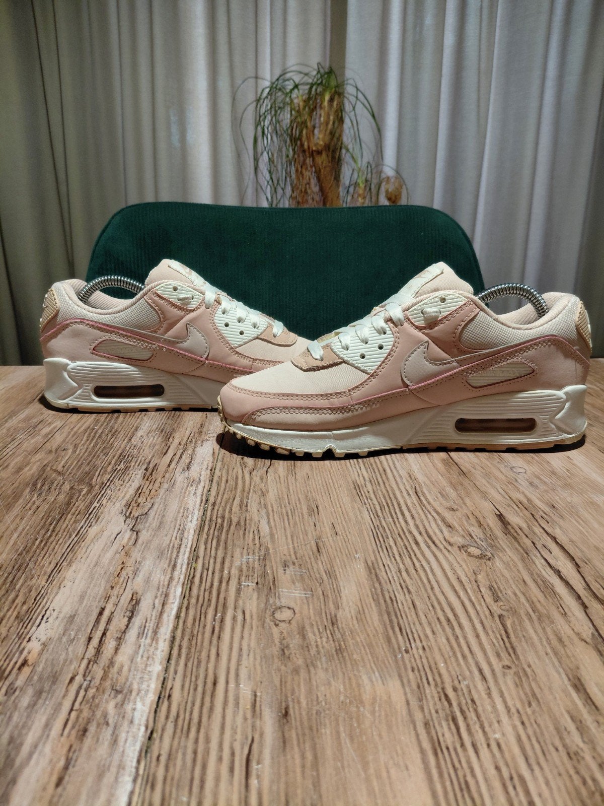 Nike Air Max 90 SE 'Barely Rose' Size 39, Nike, Ophalen of Verzenden, Sneakers of Gympen, Roze