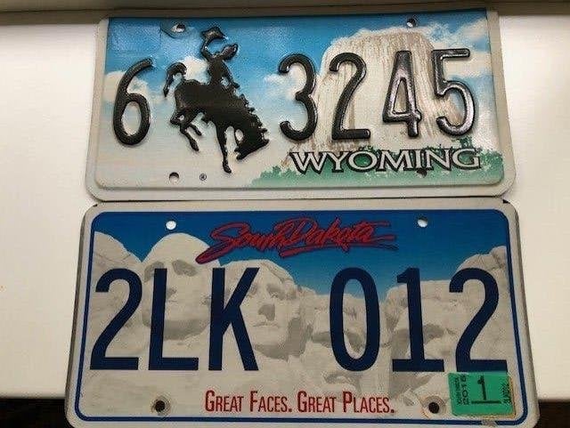 Kenteken plaat USA , (Wyoming is verkocht) en South Dakota., Verzamelen, Ophalen of Verzenden, Zo goed als nieuw, Auto's
