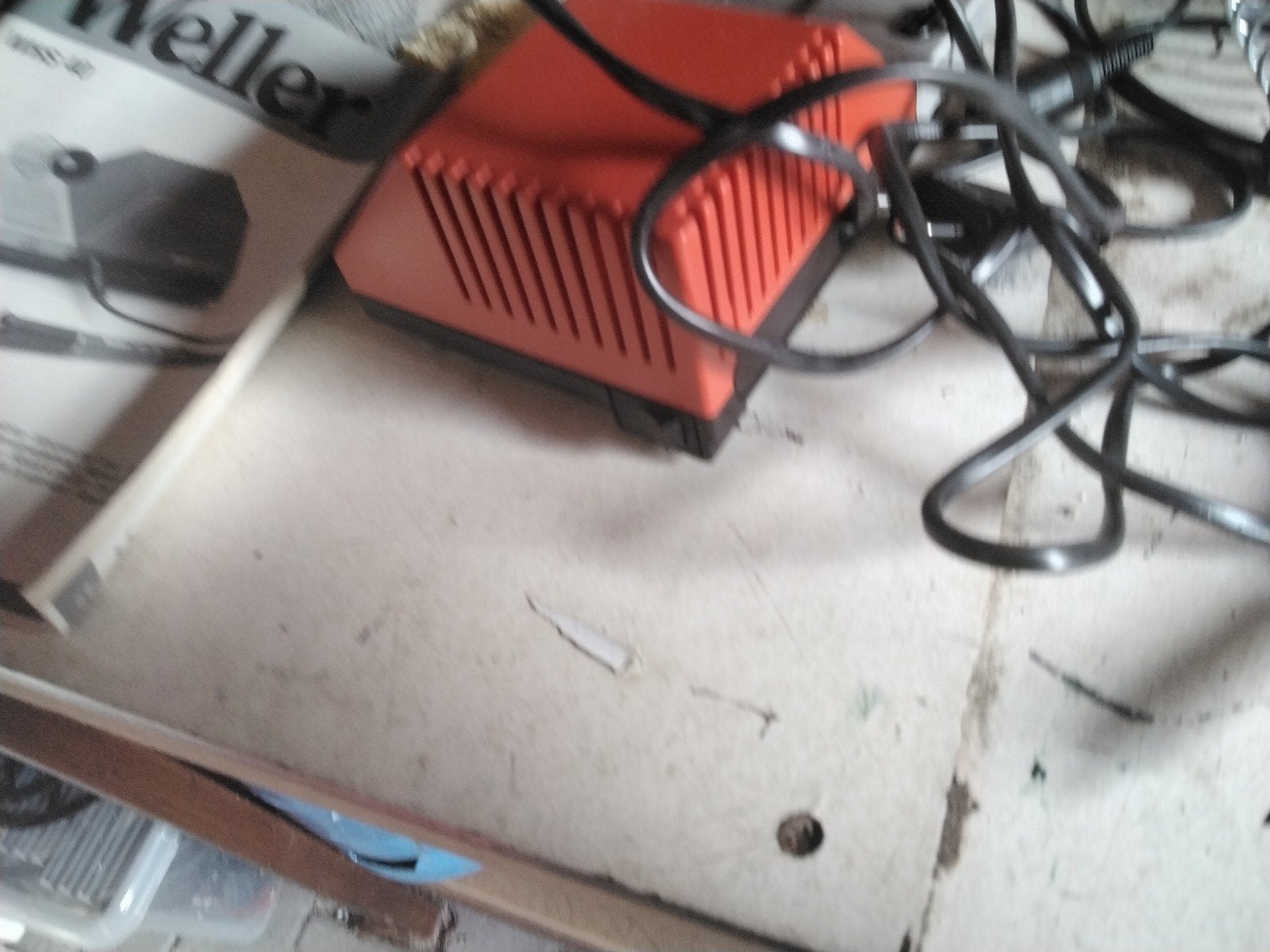 te koop aangeboden een soldeersysteem, Nieuw