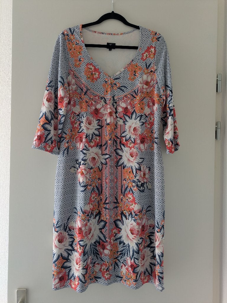 Kleurrijke jurk k-design maat XXL, Kleding | Dames, Jurken, K-design, Overige kleuren, Verzenden, Maat 46/48 (XL) of groter