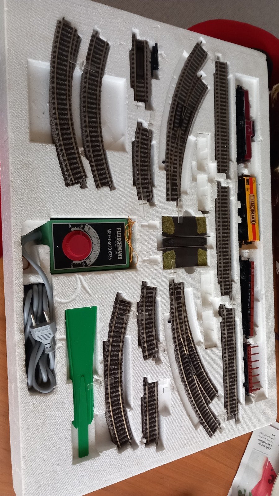 fleischmann treinbaan elektrische trein profi rails met doos, Hobby en Vrije tijd, Ophalen, Gelijkstroom, Fleischmann, Analoog