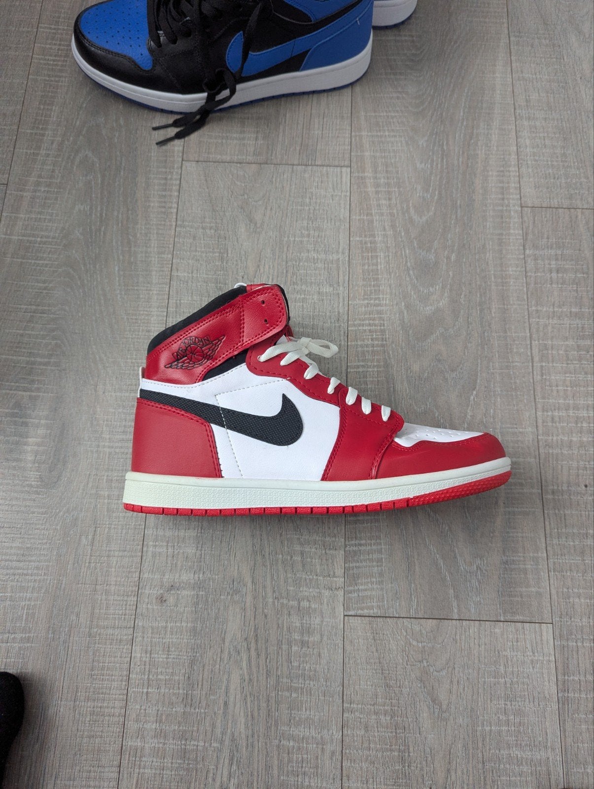 Nieuwe Nike Air Jordan (replica) - Maat 43, Kleding | Heren, Schoenen, Nieuw, Sneakers of Gympen, Wit, Ophalen of Verzenden