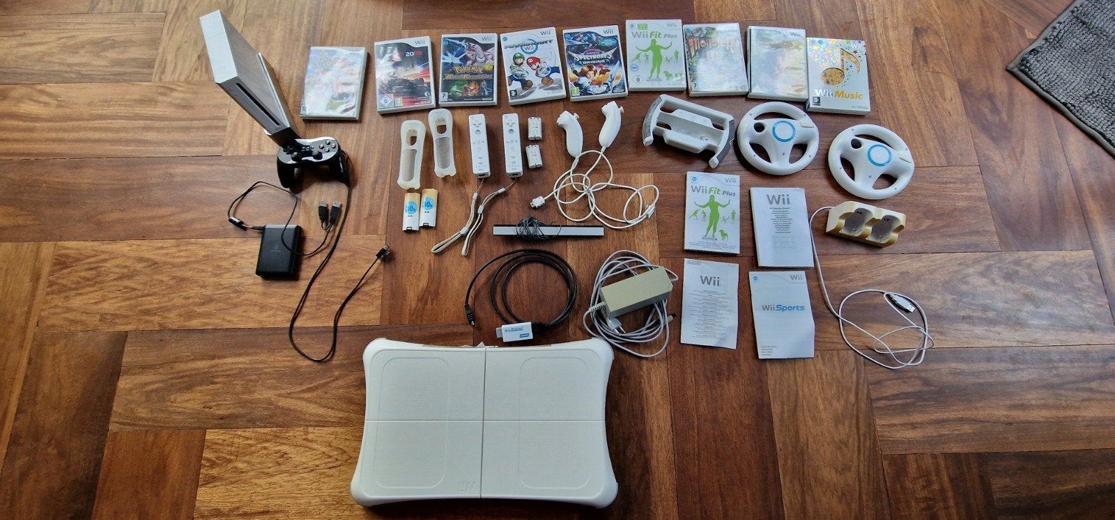 Wii Console Bundel met >35 games, Balance Board, accessoires, Ophalen, Gebruikt, Met 3 controllers of meer, Met stuurtje