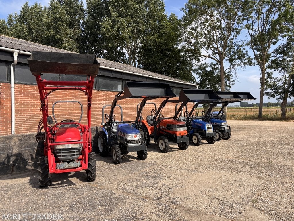 Diverse minitractoren met voorlader op voorraad, Iseki / Kubota, -, -, Voertuig of Aanhanger