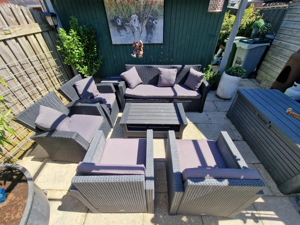 Te koop lounge set met kussens, Tuin en Terras, Ophalen, Gebruikt, Kunststof, Bank
