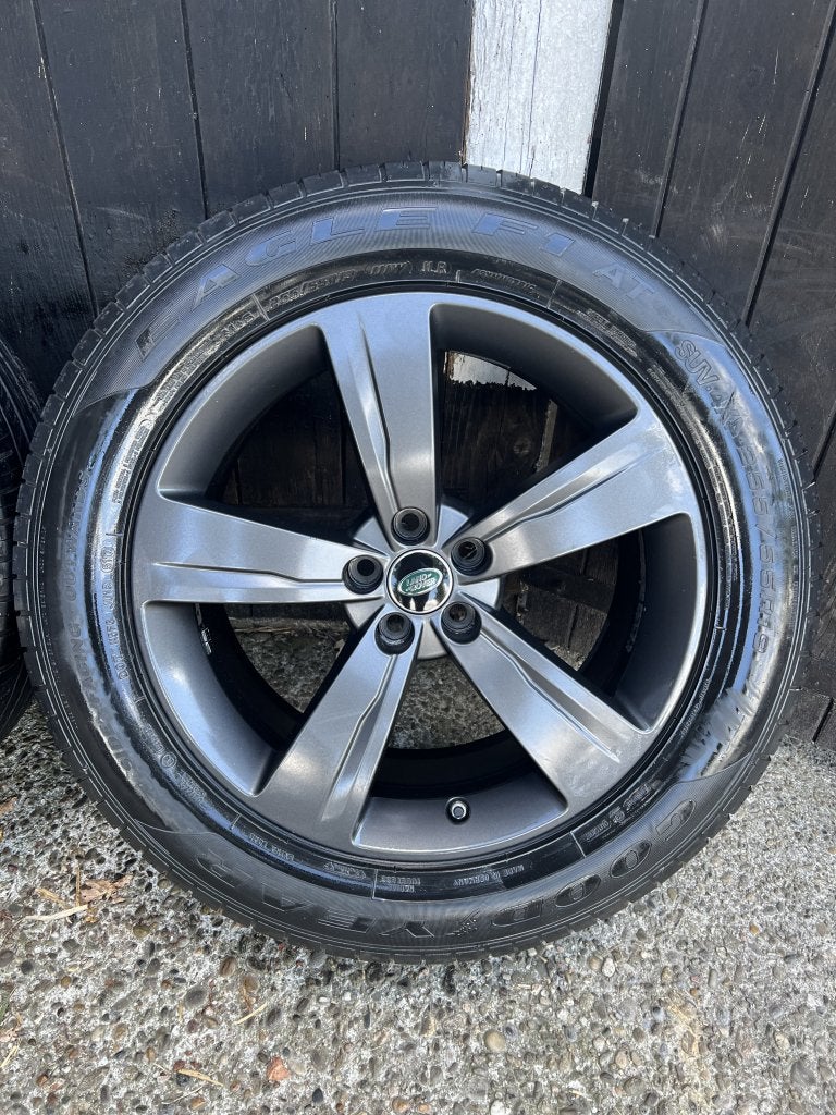 Originele range rover velar velgen 19” zomerset 5x108 Tpms, Auto-onderdelen, Banden en Velgen, Gebruikt, 255 mm, Banden en Velgen