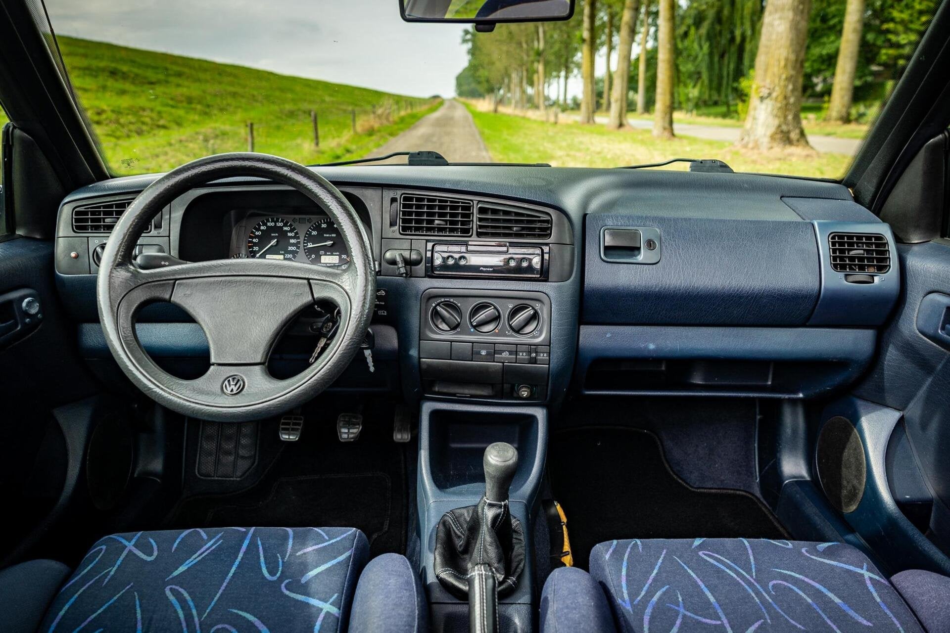 Volkswagen Golf Cabrio 2.0 Avantgarde |Nap |Dak Elektrisch!, Voorwielaandrijving, Gebruikt, 4 cilinders, 116 pk