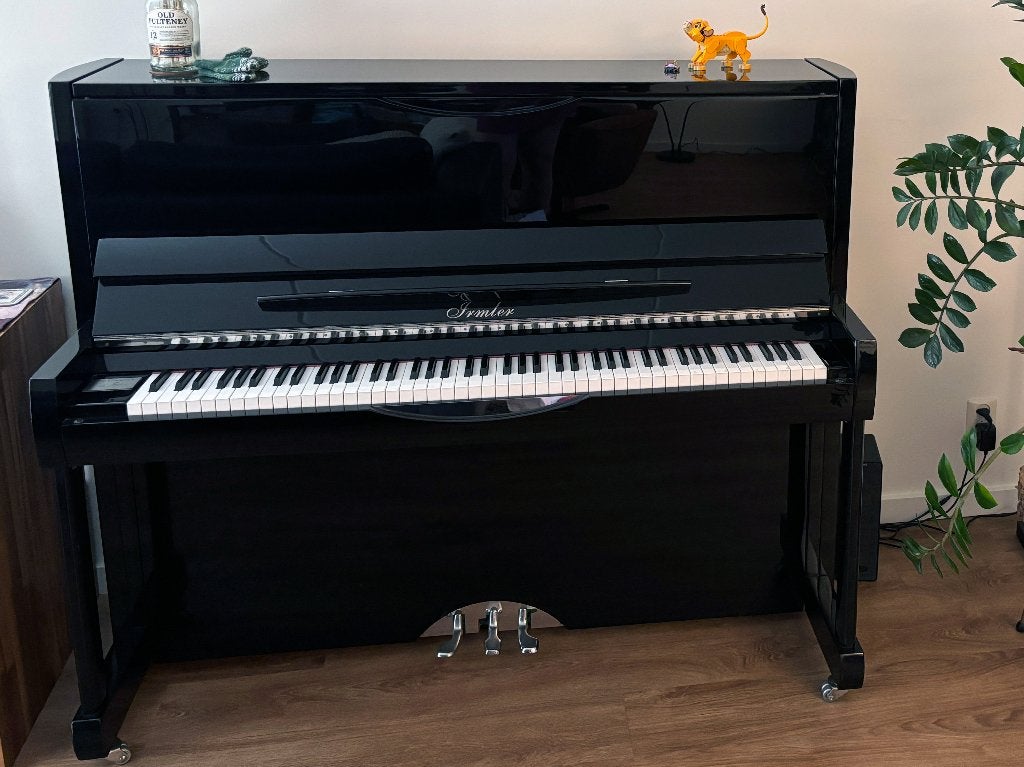 Irmler by Blüthner Piano – Zwart Hoogglans Art Design, Ophalen, Zwart, Zo goed als nieuw, Piano