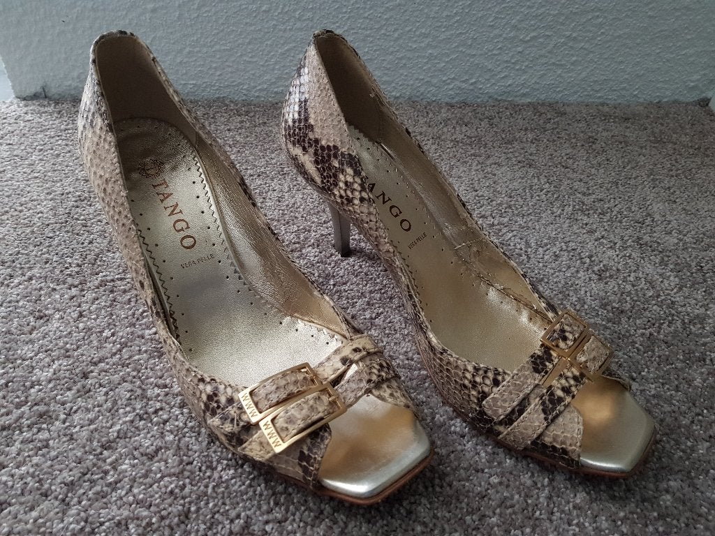Pumps -- maat 38 -- Tango by Vera Pelle, Pumps, Beige, Ophalen of Verzenden, Tango by Vera Pelle