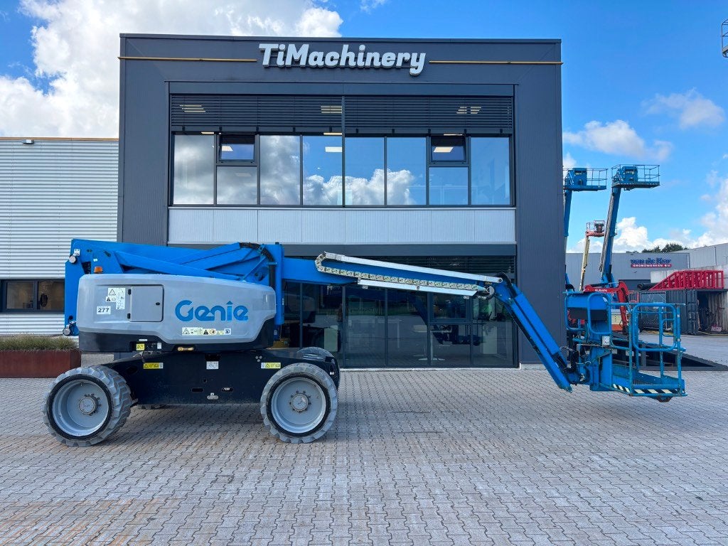Genie Z 60/37 FE (bj 2016), Zakelijke goederen