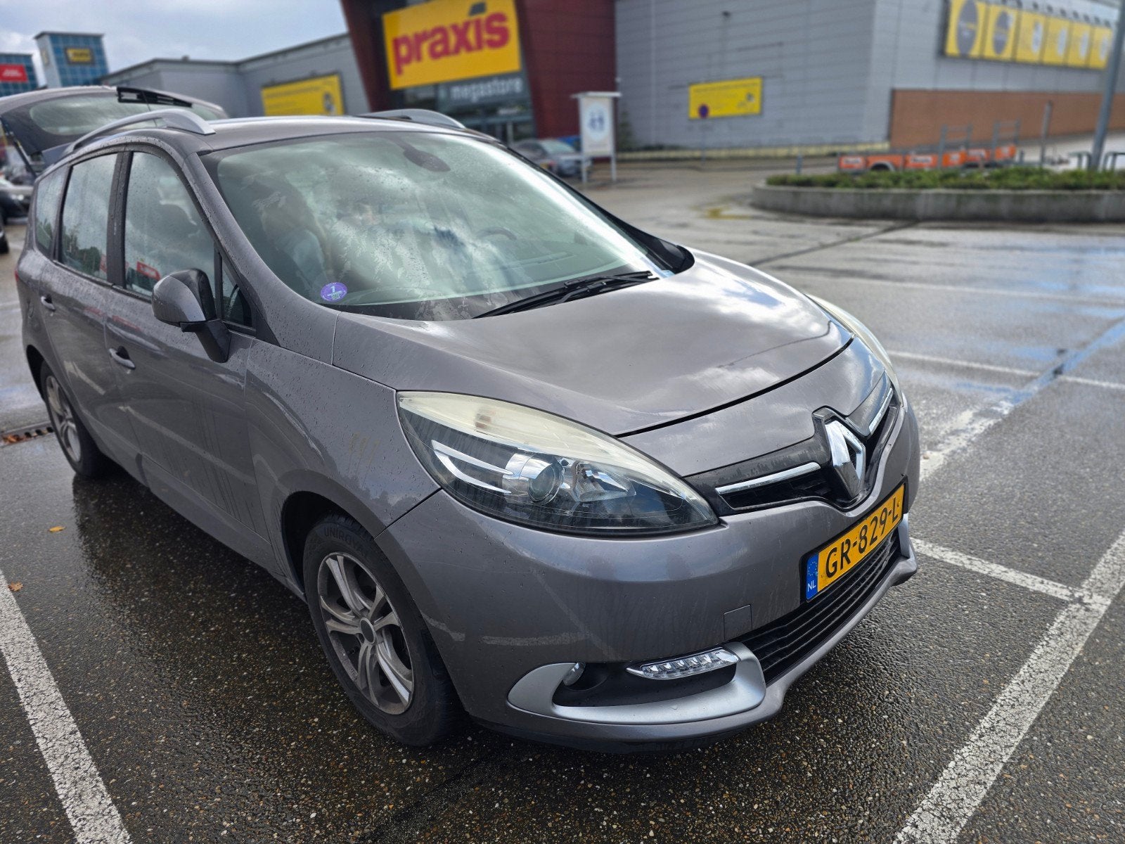 Renault Grand Scenic 1.2 TCE 97KW 7P 2014 Grijs, Auto's, Voorwielaandrijving, Stof, 4 cilinders, 7 stoelen