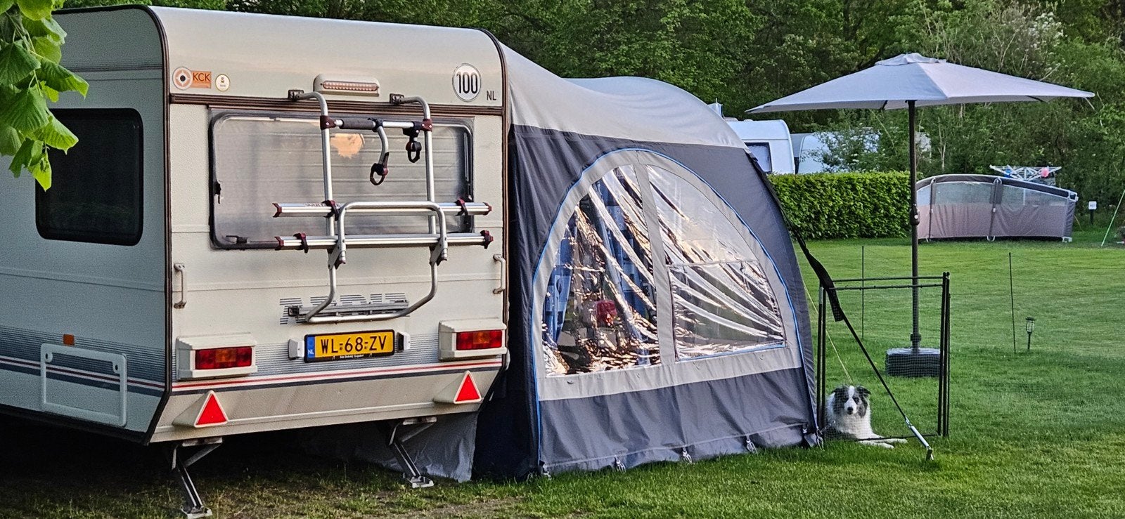 BOVAG gekeurde caravan met voortent, Kleine zit, Dwarsbed, Particulier, Adria