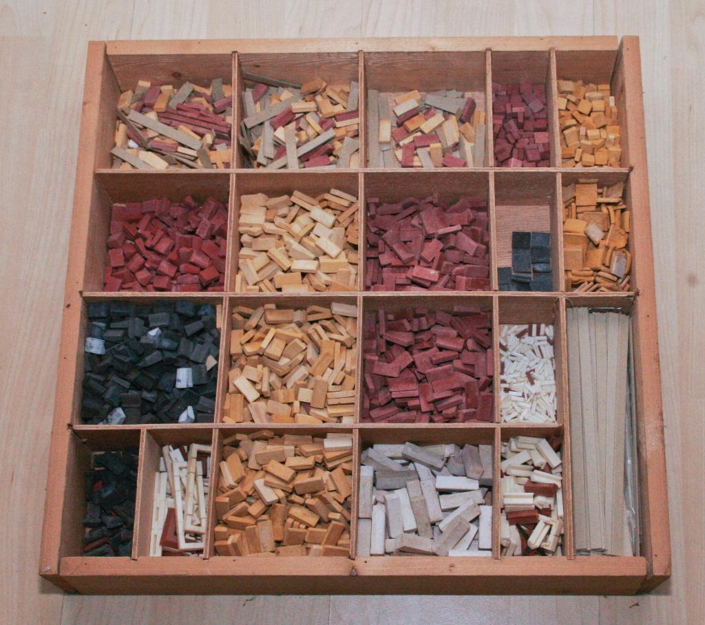 Brick Box. Bouwen met echte steentjes., Ophalen of Verzenden, Gebruikt, Bouwen