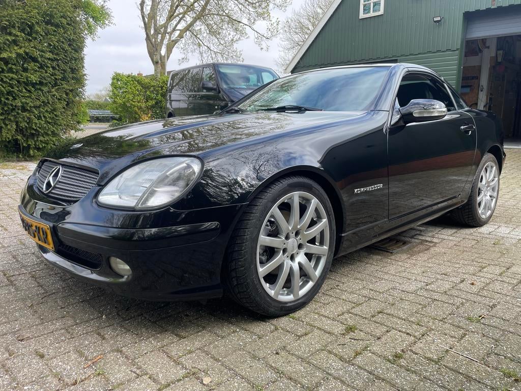 Mercedes-Benz SLK 200 76992km!! Handgeschakeld, 1998 cc, Zwart, 4 cilinders, Cabriolet