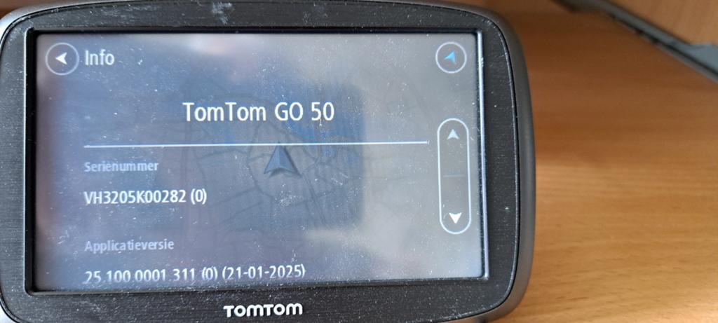 TomTom GO 50 Navigatiesysteem met Europa kaarten, Auto diversen, Autonavigatie, Ophalen of Verzenden, Gebruikt