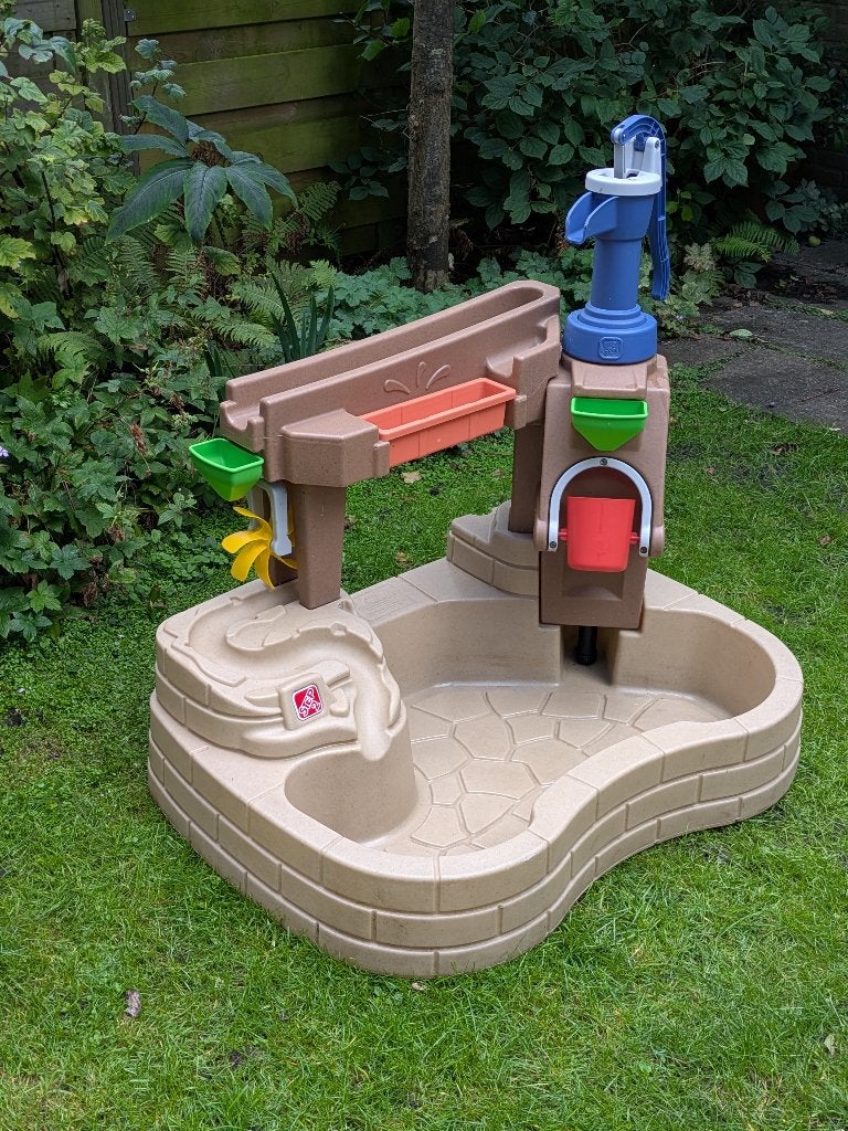 Step2 watertafel met pomp, Kinderen en Baby's, Ophalen, Zo goed als nieuw