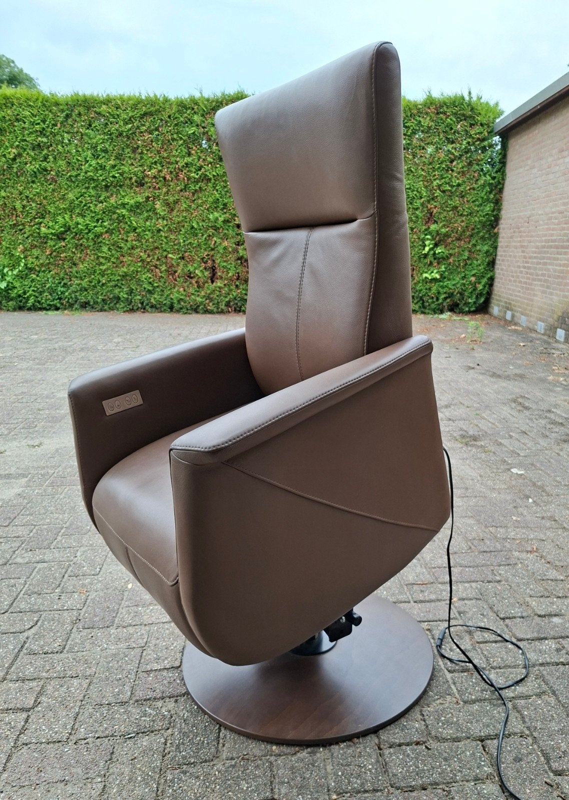 Zgan kleine maat Prominent draaibare sta op stoel nieuwstaat, Ophalen, Minder dan 50 cm, Minder dan 75 cm, Leer