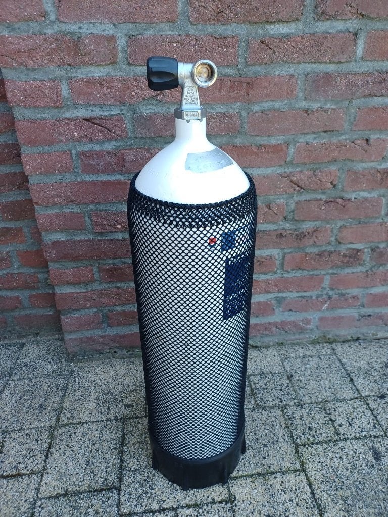 Duikfles 12L - 230 bar met keuring tot 09-2027, Ophalen of Verzenden, Zo goed als nieuw, Duikfles