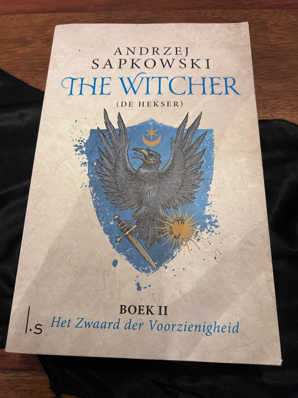The Witcher Boek II: Het Zwaard der Voorzienigheid, Boeken, Ophalen of Verzenden, Zo goed als nieuw