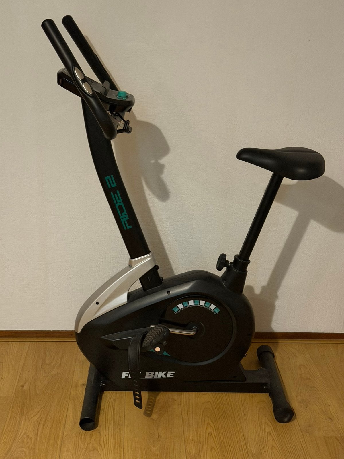 Home trainer, Sport en Fitness, Ophalen, Zo goed als nieuw, Metaal, Hometrainer