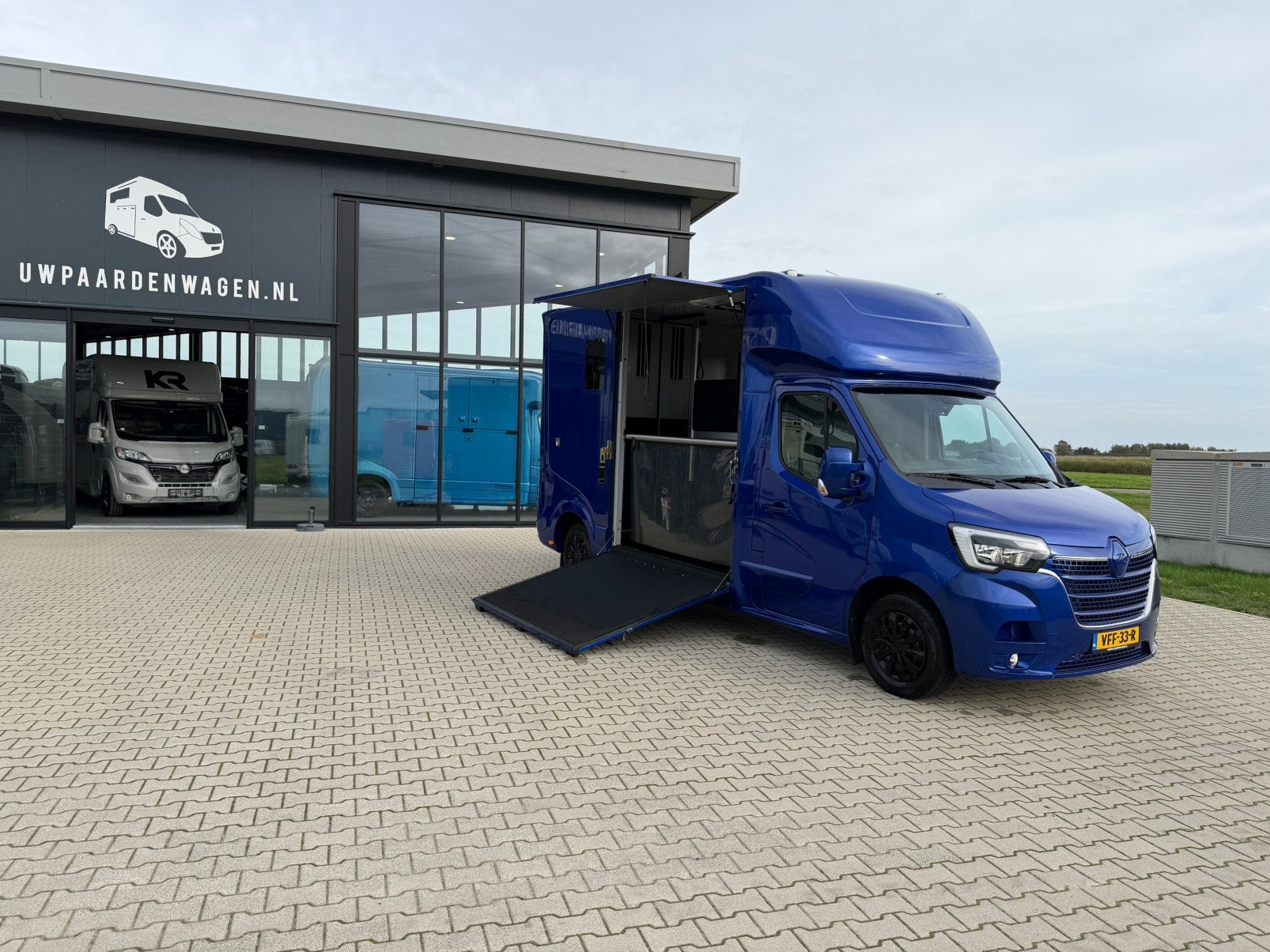 Renault ROELOFSEN Automaat< 22.190km paardenwagen nieuwstaat, Ophalen, Aluminium, Overige typen