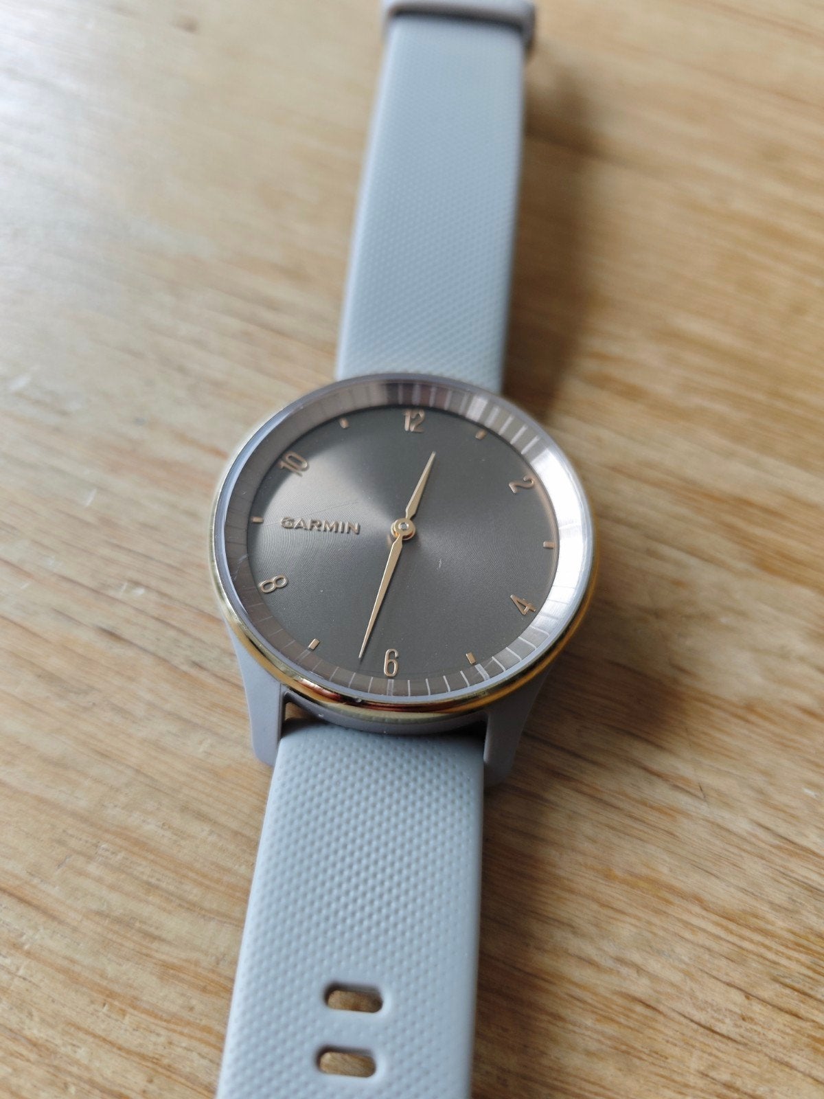 Garmin vivomove Trend Hybrid Smartwatch - Stijlvol & Slim, Stappen, Garmin, Ophalen of Verzenden, Zo goed als nieuw