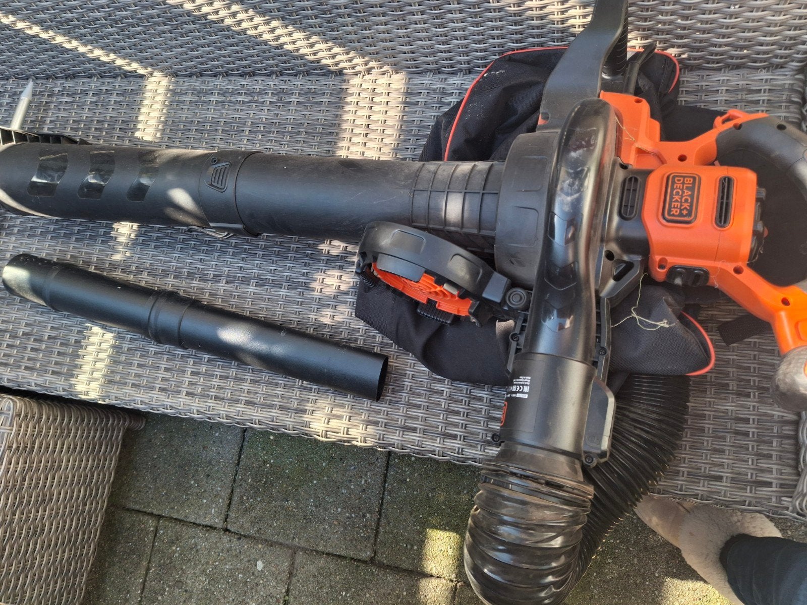 black en decker bladblazer en zuiger in topstaat, Ophalen, Zo goed als nieuw, Elektrisch