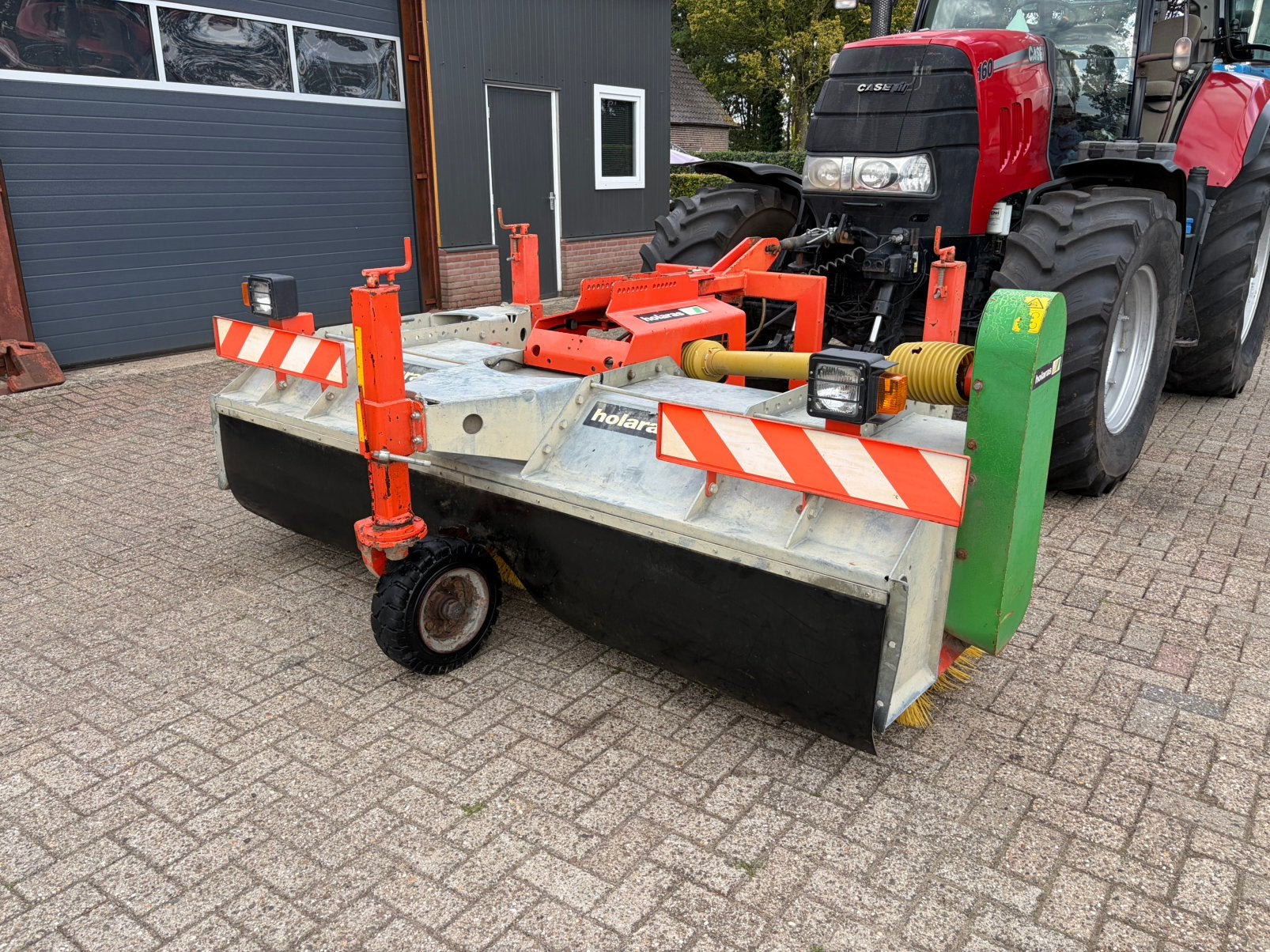 Holaras veegmachine 270, Zakelijke goederen, Agrarisch | Werktuigen, Ophalen