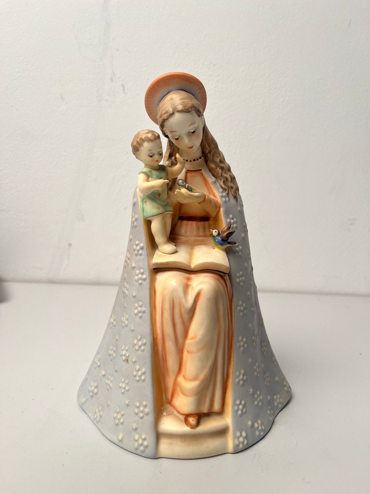 Goebel Hummel TKM-6 Flower Madonna met kind,, Ophalen of Verzenden