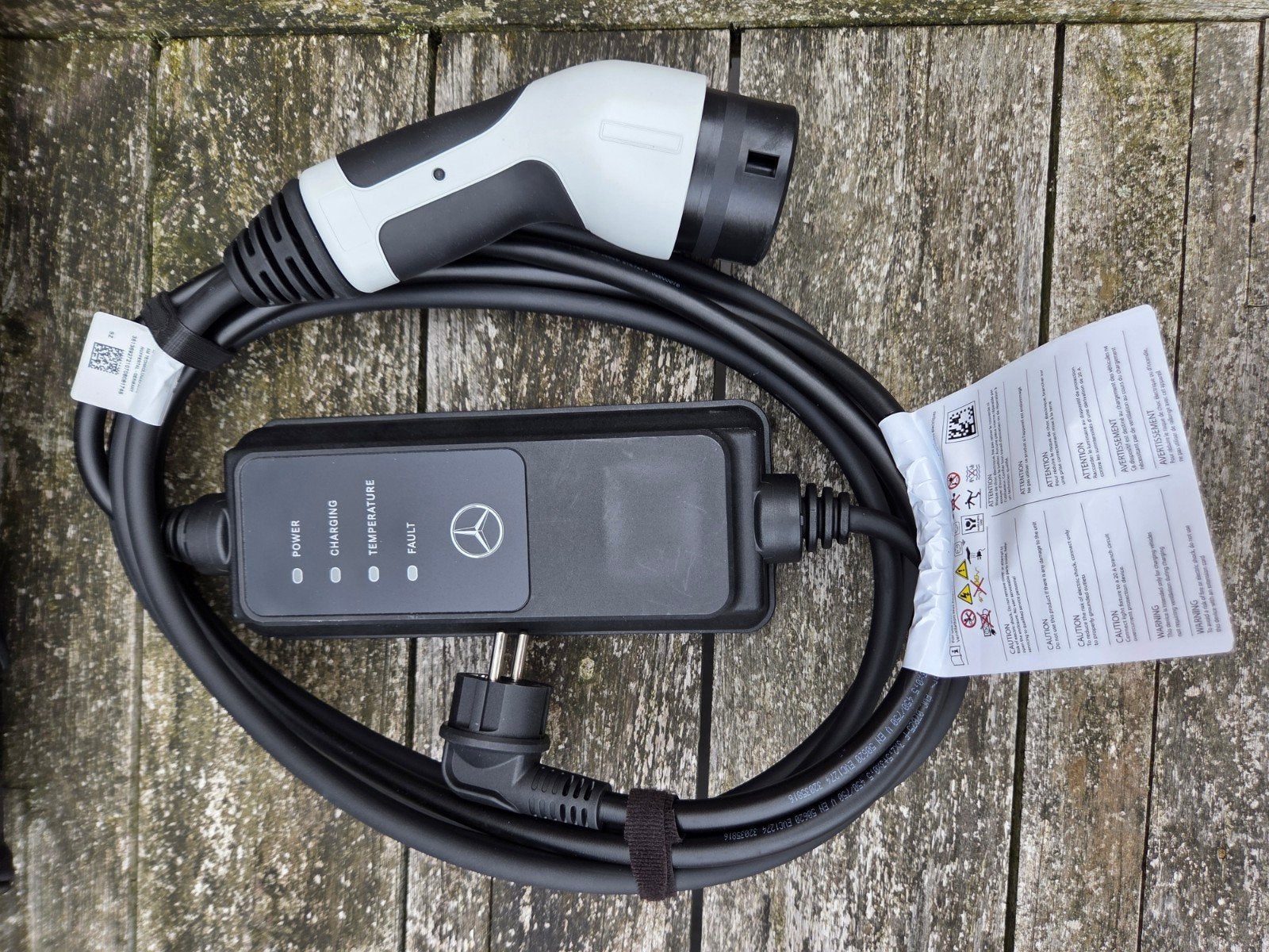 NIEUW Mercedes-Benz Aptiv Mode 2 Laadkabel 2.4 kW, Ophalen, Nieuw