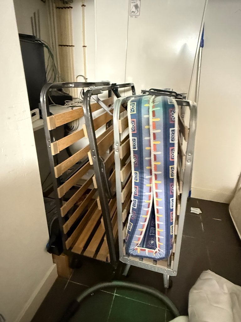 GRATIS AF TE HALEN Klapbed / Stretcher, Ophalen, Gebruikt, Eenpersoons, Metaal
