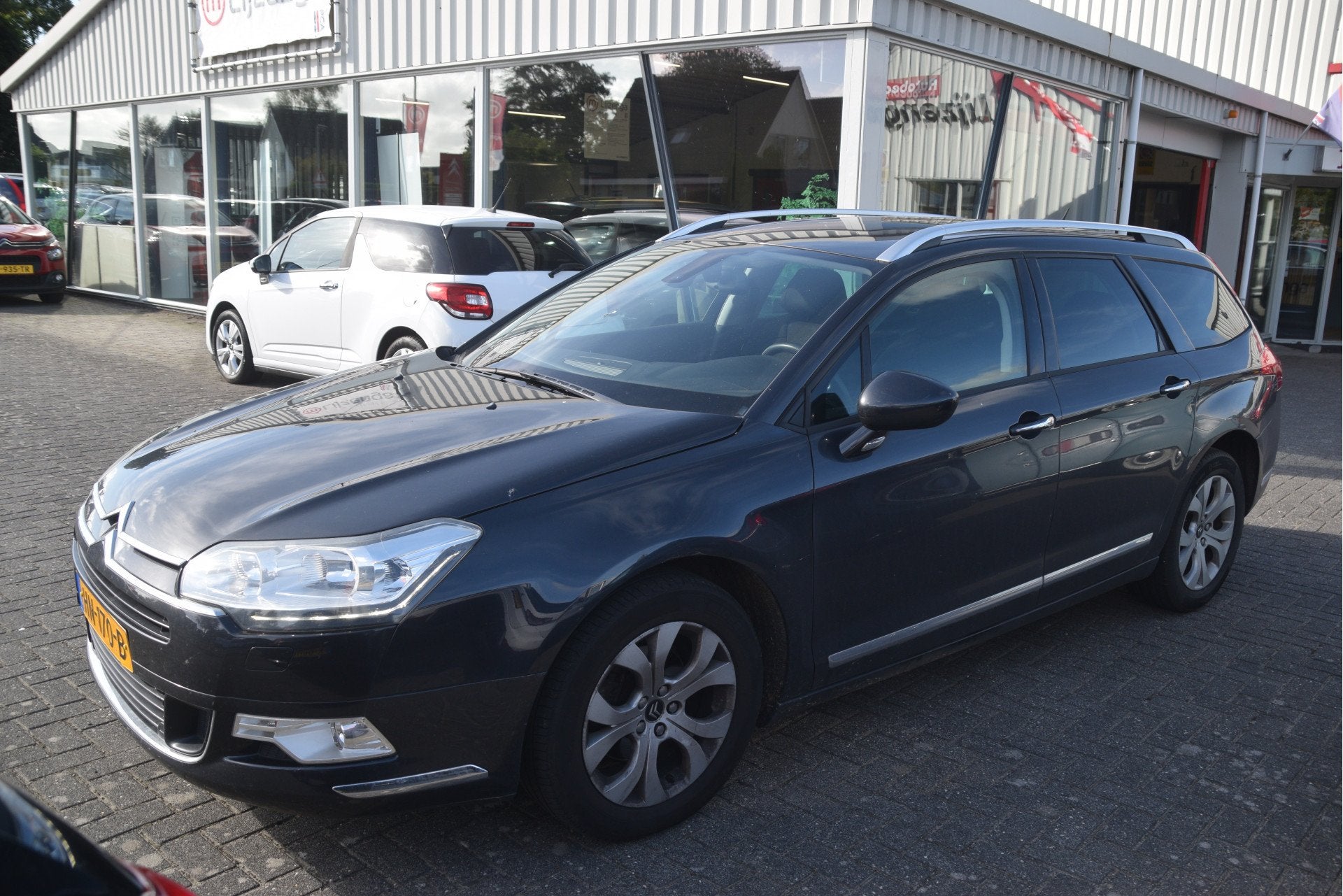 Citroën C5 Tourer 2.0 HDiF Ligne Business Navi | Clima | PD, Auto's, Voorwielaandrijving, Euro 5, 4 cilinders, Grijs