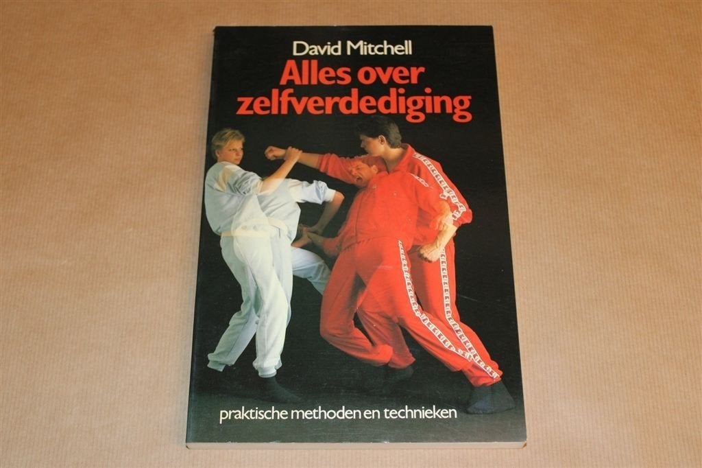 Alles over Zelfverdediging — Praktische Technieken, Ophalen of Verzenden, Gelezen, Watersport en Hengelsport