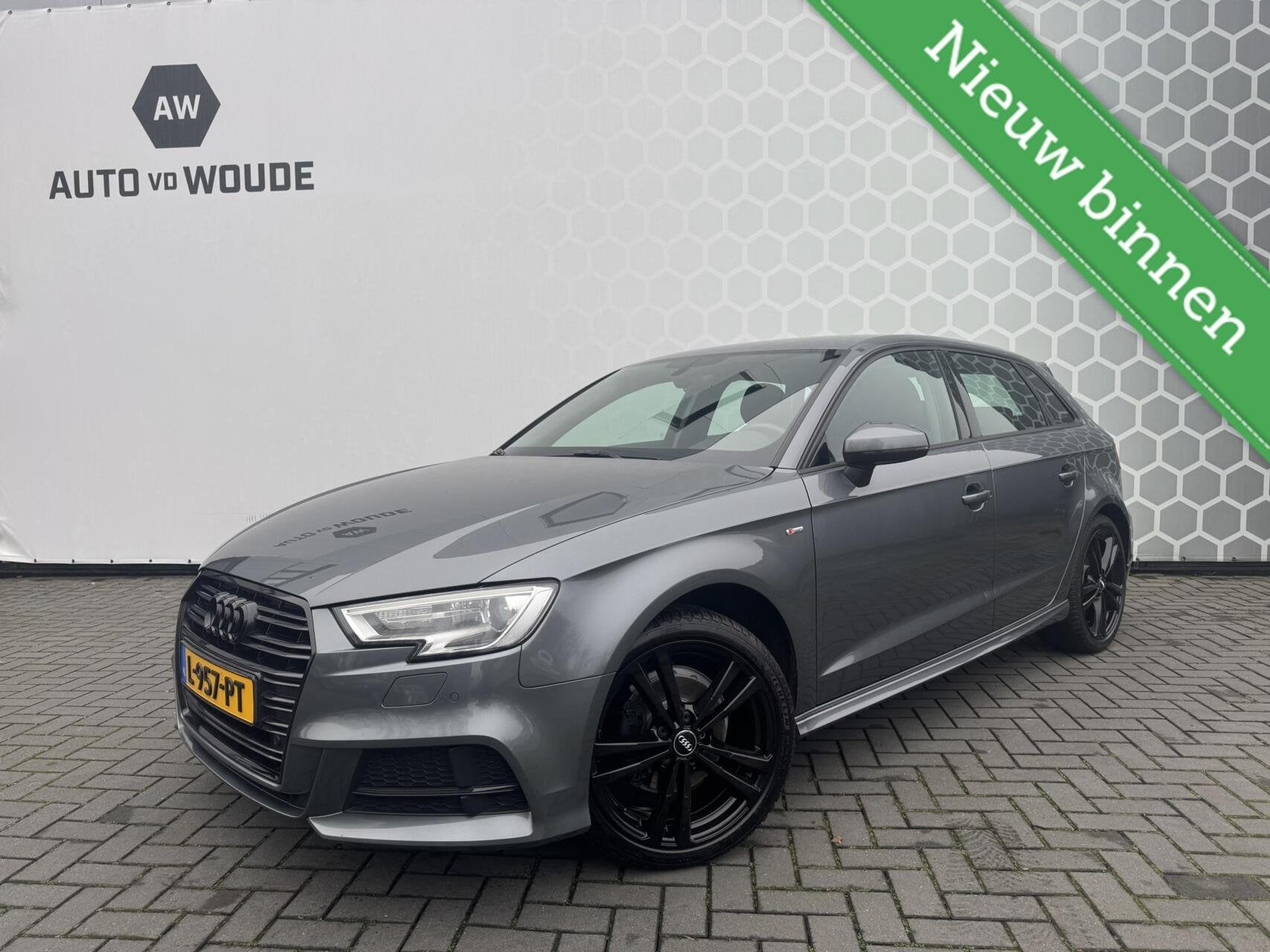 Audi A3 Sportback 1.5 TFSI CoD Sport S Line Edition, Auto's, Audi, Stof, Gebruikt, 150 pk, Bedrijf