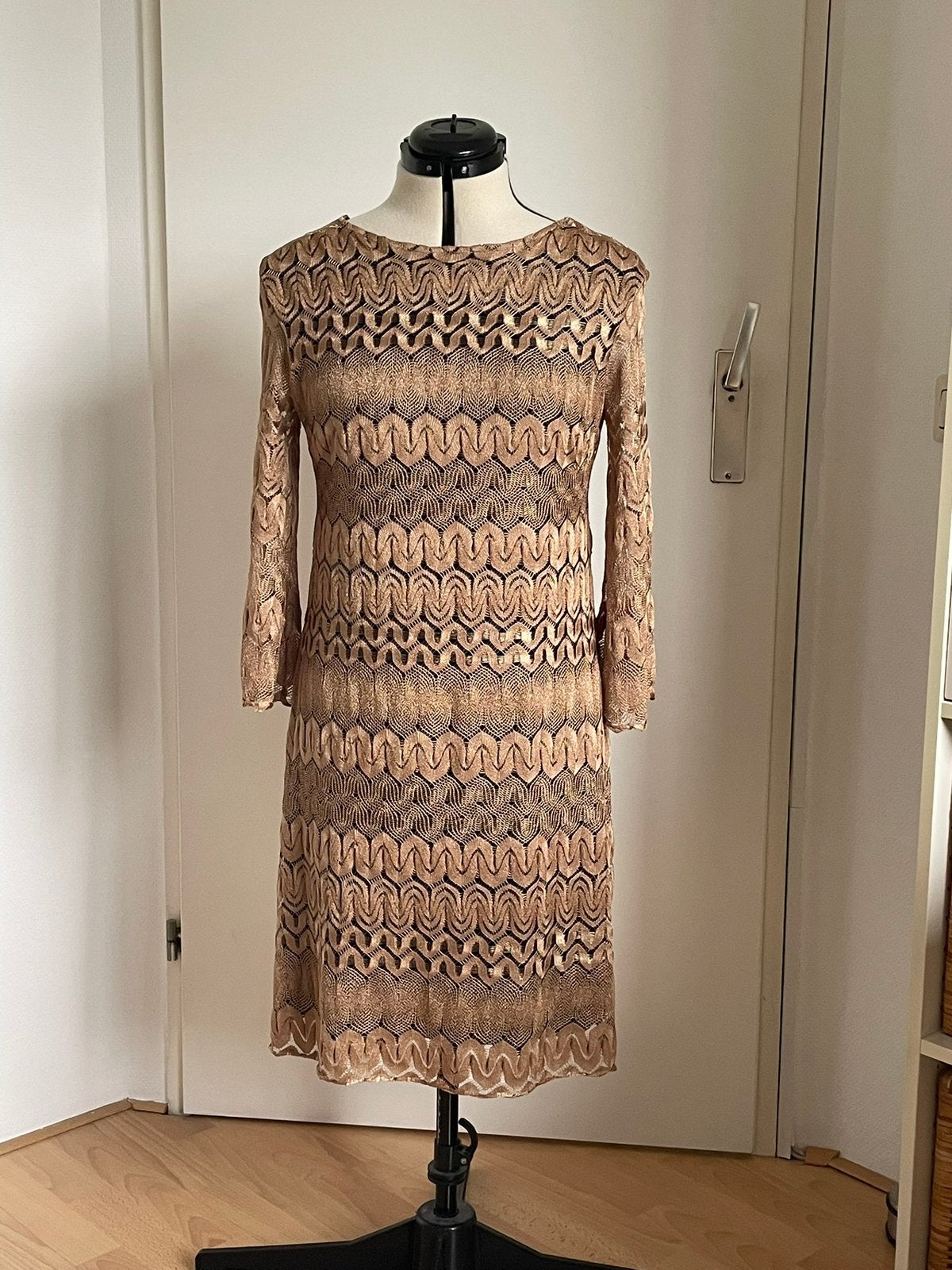 Ana Alcazar jurk (40), Verzenden, Zo goed als nieuw, Maat 38/40 (M)
