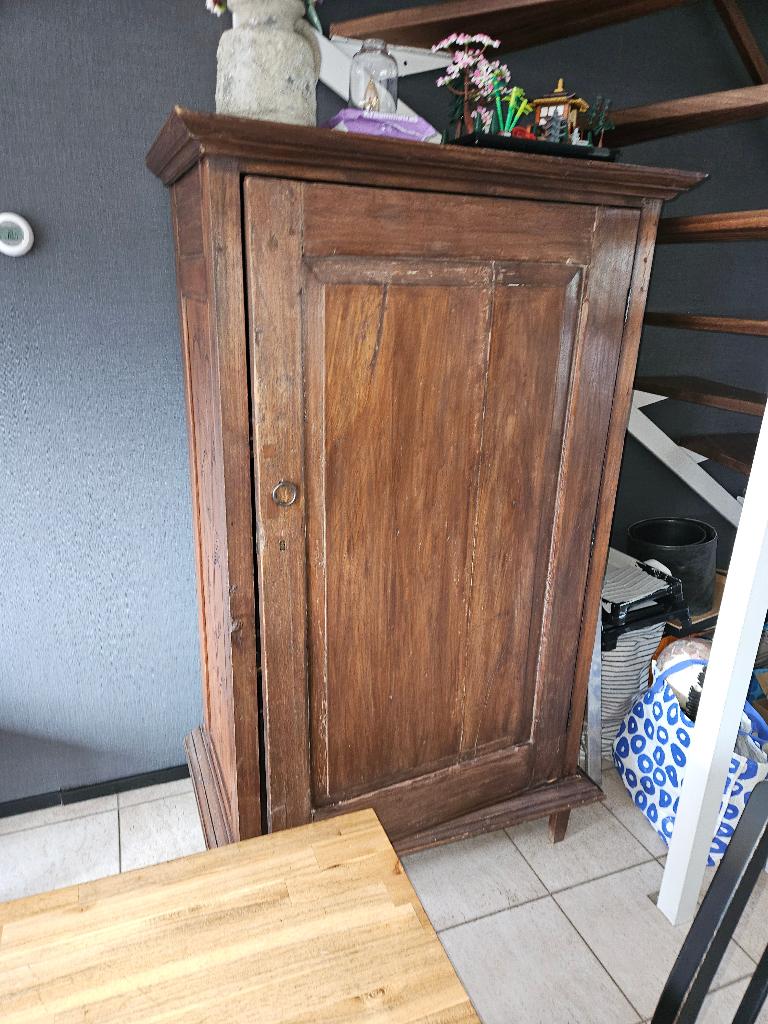 Kast oud vintage antiek., Antiek en Kunst, Antiek | Meubels | Kasten, Ophalen