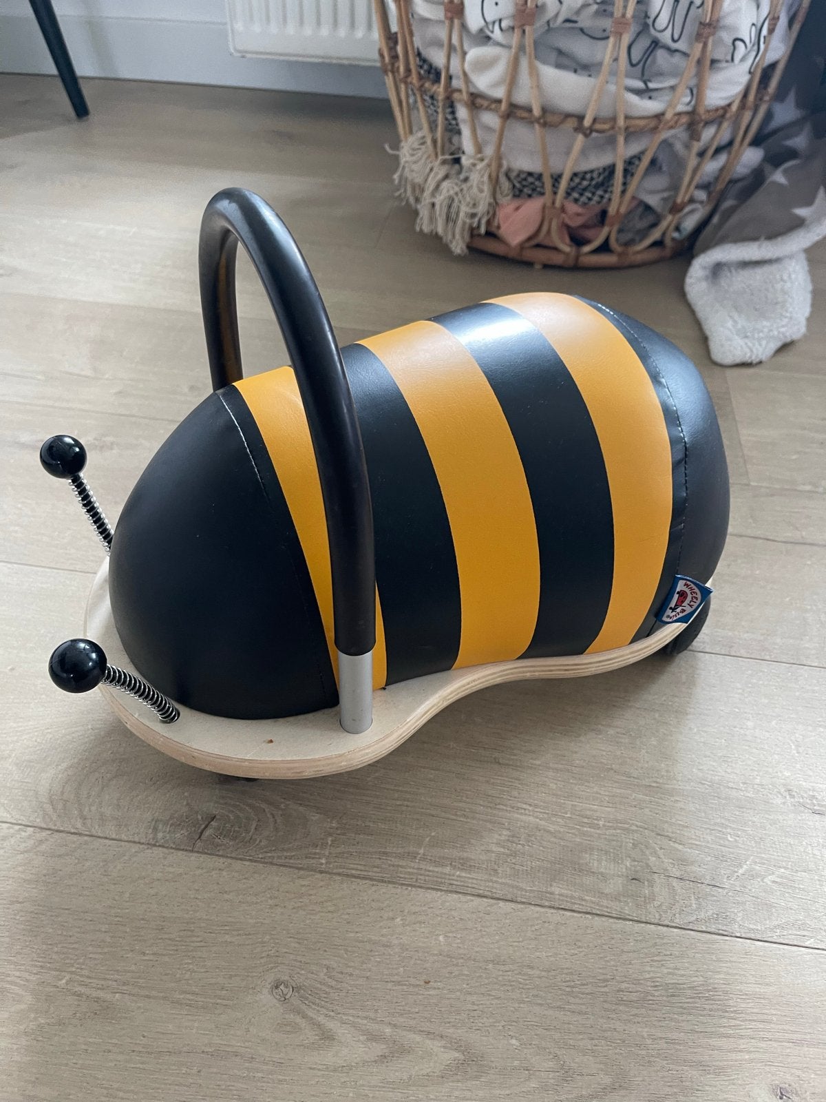 Wheely Bug Bij - Zo goed als nieuw, Ophalen, Zo goed als nieuw, Loopvoertuig