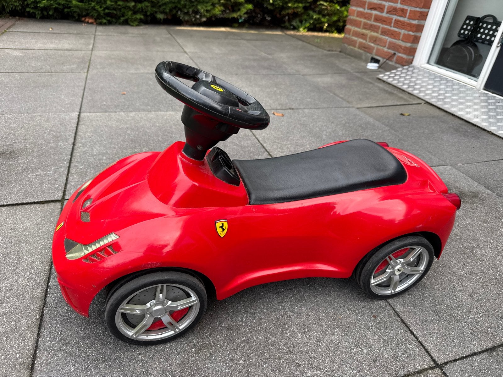 Ferrari loopauto voor kinderen - Rood, Ophalen of Verzenden, Gebruikt, Loopvoertuig