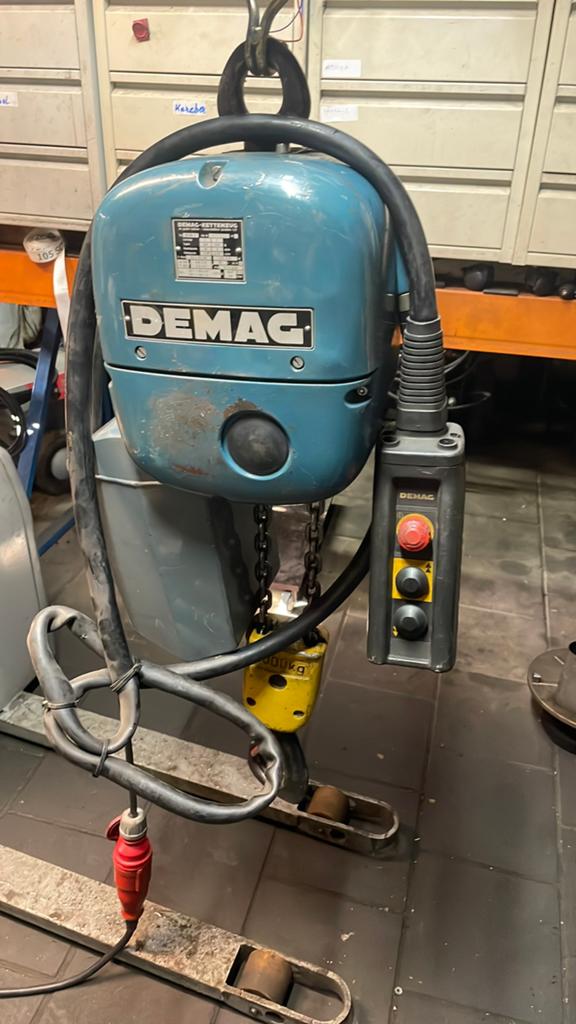Demag ketting takel 1000 kg, Doe-het-zelf en Verbouw, Ophalen, Gebruikt