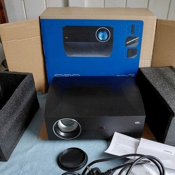 OK Projector/Beamer OPR3050 5000 Lumen - Uitstekende staat, Ophalen of Verzenden