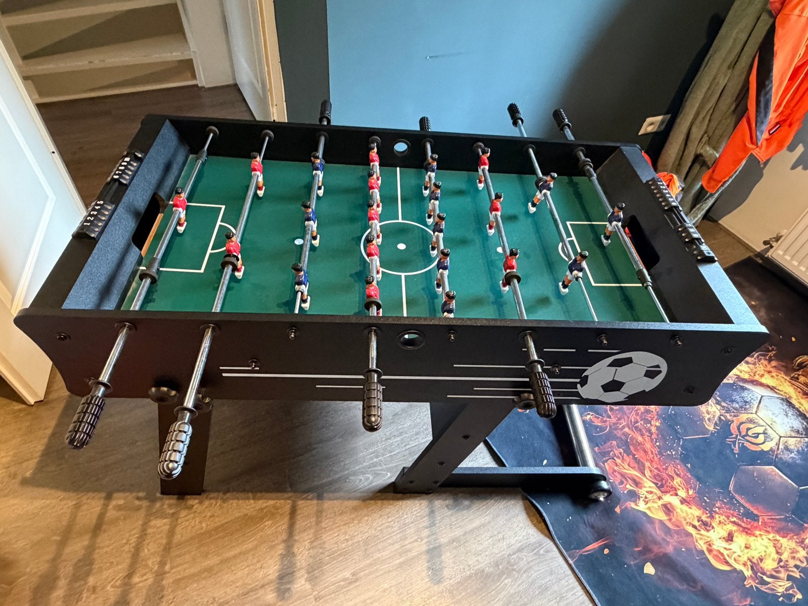 Foto 4 van Cougar Scorpion Kick TS opklapbare voetbaltafel + 2 ballen