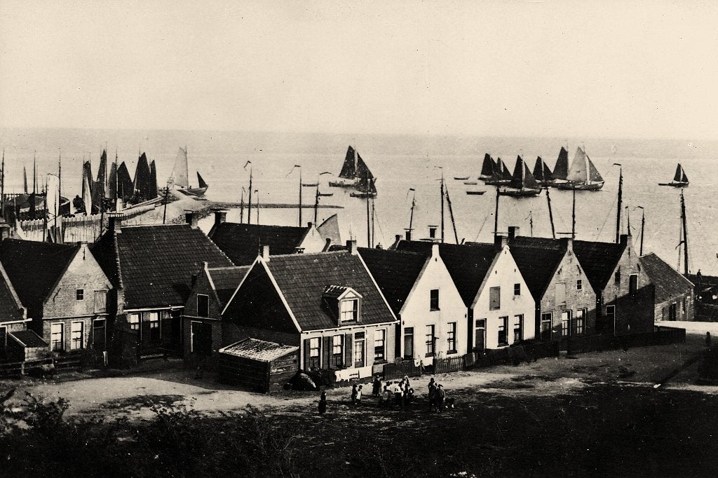 Urk, Foto, Ophalen of Verzenden, Zo goed als nieuw, Voor 1940