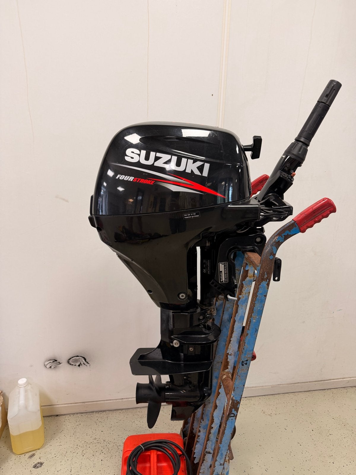 Suzuki DF8A Buitenboordmotor - Zo goed als nieuw, Watersport en Boten, Buiten- en Binnenboordmotoren, Ophalen, 5 tot 10 pk, Viertaktmotor